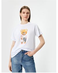 Koton - Bequeme Passform Aus Baumwolle – Kurzärmliges T-Shirt Mit Teddybär-Aufdruck Für Damen - Lyst