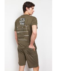 Trendyol - Farbenes, bedrucktes pyjama-set mit gestrickten shorts und normaler passform - Lyst