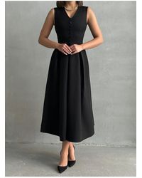 BEJNA - Schwarzes, Ärmelloses Kleid Mit V-Ausschnitt Und Knopfleiste Für Damen - Lyst