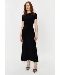 Trendyol - Dehnbares Strick-Maxikleid – Schwarzes, Figurbetontes Bleistiftkleid Mit Rundhalsausschnitt Für Damen - Lyst
