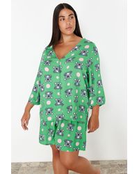 Trendyol - Mintes pyjama-set mit v-ausschnitt und koala-muster - Lyst