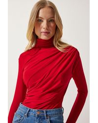 Happiness İstanbul - Rote, Geraffte, Detaillierte Sandy-Bluse Mit Hohem Kragen Für Damen - Lyst