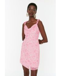 Trendyol - A-Linien-Kleid Aus Chiffon Mit Mini-Futter Und Blumenmuster Für Damen - Lyst