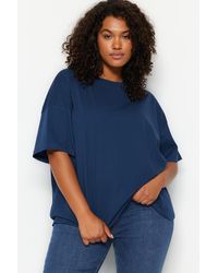 Trendyol - Geripptes, weit geschnittenes basic-strick-t-shirt mit marineblauem kragen - Lyst