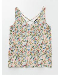 LC Waikiki - Lcwaikiki Klassische Bluse Mit V-Ausschnitt Und Blumendruck Für Damen - Lyst