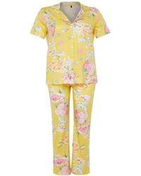 Trendyol - Es pyjama-set aus strick mit hemdkragen und blumenmuster - Lyst