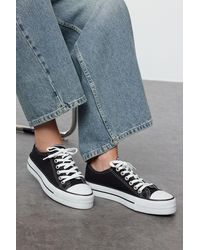 Trendyol - Schwarze Sneaker Mit Hoher Sohle Zum Schnüren Takaw25Sn00001 Für Damen - Lyst