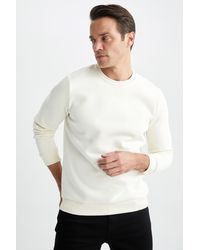 Defacto - Basic-sweatshirt aus baumwolle mit normaler passform und rundhalsausschnitt - s - Lyst
