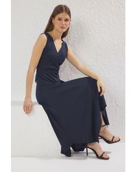 Trendyol - Anthrazitfarbenes Piqué-Maxikleid Mit Dehnbarem Stoff – Schlitz Und Zweireihigen Details Für Damen - Lyst