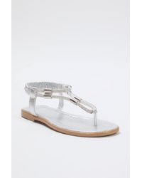 Trendyol - Silberne Stein Flip Flop Knöchel Elastische Sandalen Für Damen - Lyst
