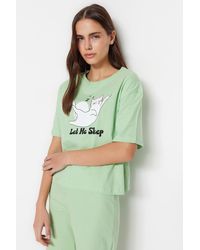 Trendyol - Helles, gestricktes pyjama-set mit t-shirt und hose aus 100 % baumwolle mit tiermuster - Lyst