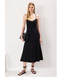 Trendyol - Schwarzes Gewebtes Midi-Kleid Mit Schnürung An Der Taille Für Damen - Lyst