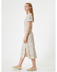 Koton - Kleid Mit Ballonärmeln, Midi-Blumenmuster, A-Linie, Quadratischer Ausschnitt Und Schlitz Für Damen - Lyst