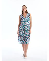 LC Waikiki - Lcw-Kleid Mit V-Ausschnitt Und Blumenmuster Für Damen - Lyst