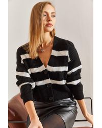 Bianco Lucci - Cardigan Aus Gestreiftem Strick Mit Drei Knöpfen Für Damen - Lyst