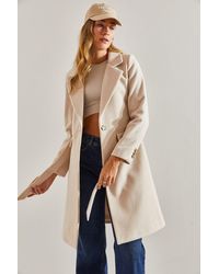 Bianco Lucci - Gefütterter Cashew-Mantel Mit Einem Knopf Und Gürtel Für Damen - Lyst
