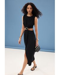 Trendyol - Schwarzes Maxikleid Aus Gewebtem Krepp Mit A-Linien-Ausschnitt Und Accessoire-Detail Für Damen - Lyst
