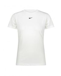 Nike T-shirts for Women | Online Sale up to 82% off | Lyst
