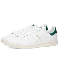 dark green stan smith