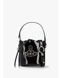 Vivienne Westwood - Damen daisy leder -kordelschneiderbeutel im schwarzen patent - Lyst