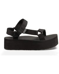 teva platforms black