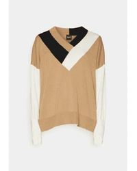 BOSS - Floricana V Neck Iconic Jumper Col: 988 Sand, Size: Xs Xs - Lyst