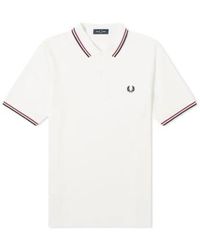 Fred Perry - Slim fit twin specped polo schneewittchen, verbrannte rot & marine - Lyst