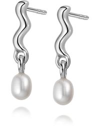 Daisy London Treasures Wave Seed Pearl Stud Earrings - Bianco