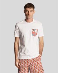 Lyle & Scott - Camiseta bolsillo con estampado floral en blanco - Lyst