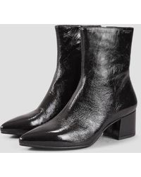 vagabond mya off white