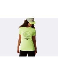 The North Face - Wmns Galahm Graphic Tee Sharp S / Verde - Lyst