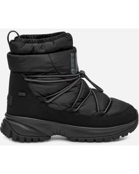 UGG Yose Padded Boots in Metallic | Lyst