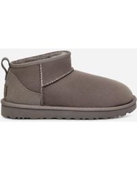 UGG - Botte Classic Ultra Mini pour femme | UE in Grey, Taille 36, Daim - Lyst
