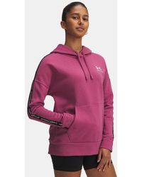 Under Armour - Sudadera Con Capucha Icon Fleece Taped Para Mujer Fuchsia Dusk Blanco - Lyst