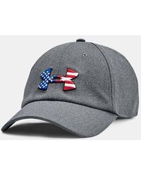 Under Armour Blitz Trucker Cap in Black 