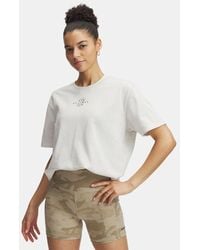 Under Armour - Project Rock Campus T-Shirt Wit Clay Zwart - Lyst