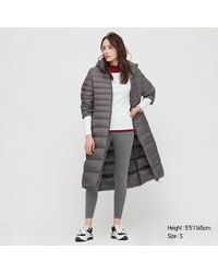 Uniqlo Abrigo Largo Plumas Ultra Ligeras - Multicolor