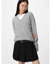 Uniqlo - 100% Cashmere V Neck Jumper - Lyst