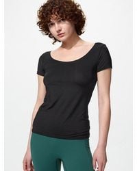 Uniqlo - Airism Scoop Neck T-Shirt - Lyst