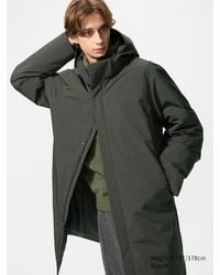 Uniqlo - Piumino Piume Ibride Riciclate Con Cappuccio Taglio Lungo - Lyst