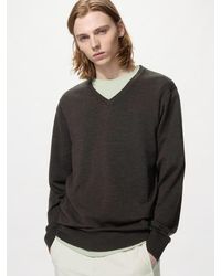 Uniqlo - 100% Merino V Neck Jumper - Lyst
