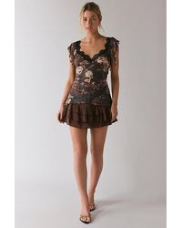 Kimchi Blue - Nelly Ruffled Mesh Tie-Back Tunic Top - Lyst