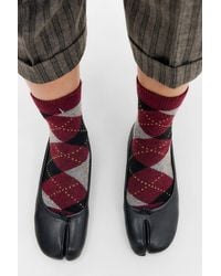 Out From Under - Tabi Argyle Socks - Lyst