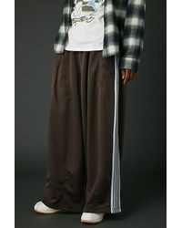 Urban Outfitters - Uo Mammoth Baggy Fit Track Pant - Lyst