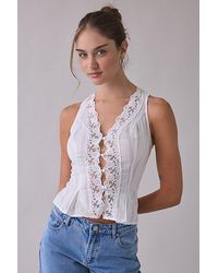 Kimchi Blue - Aurelia Lace Trim Sleeveless Blouse - Lyst