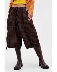 BDG - Diego Crop Check Cargo Trousers Xs At Urban Outfitters - Lyst