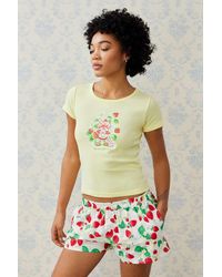 Urban Outfitters - Uo Strawberry Shortcake Baby T-shirt - Lyst