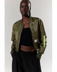 Alpha Industries - Uo Exclusive L-2B Cropped Bomber Jacket - Lyst
