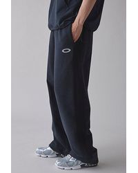 Oakley - Uo Exclusive Open Hem Sweatpant - Lyst