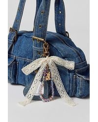 Kimchi Blue - Kimchi Lace Bag Charm Keychain - Lyst